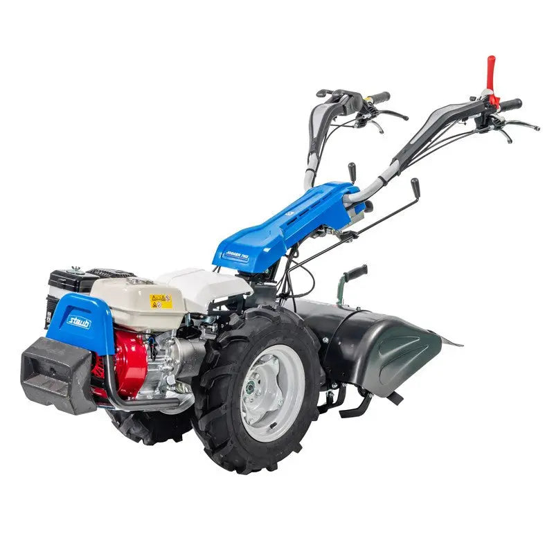 Motoenxada Staub Jogger 7hl com conjunto de arado